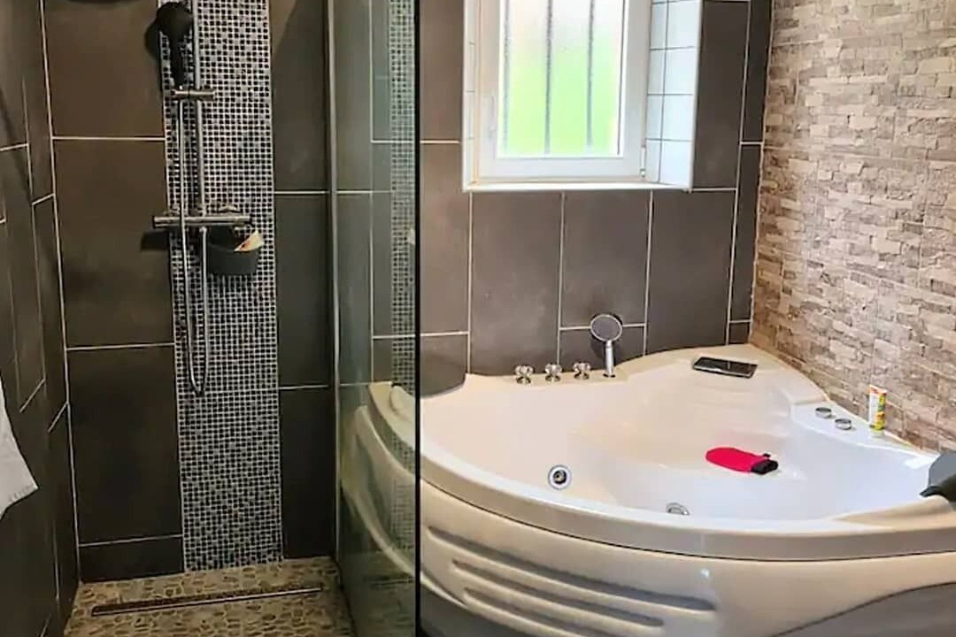 Photo of Bathroom in Paimpont