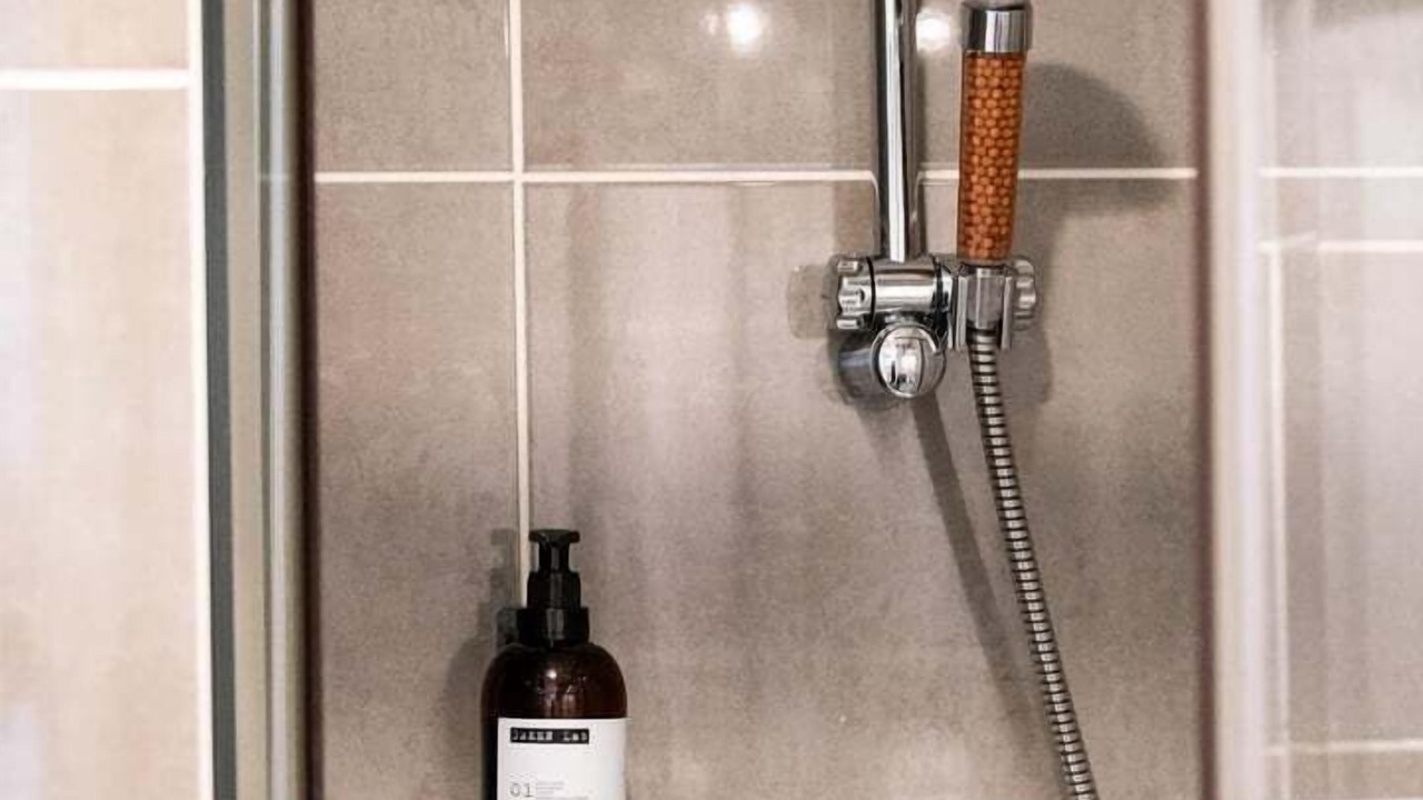 Photo of Bathroom in Boucle - Gros Caillou