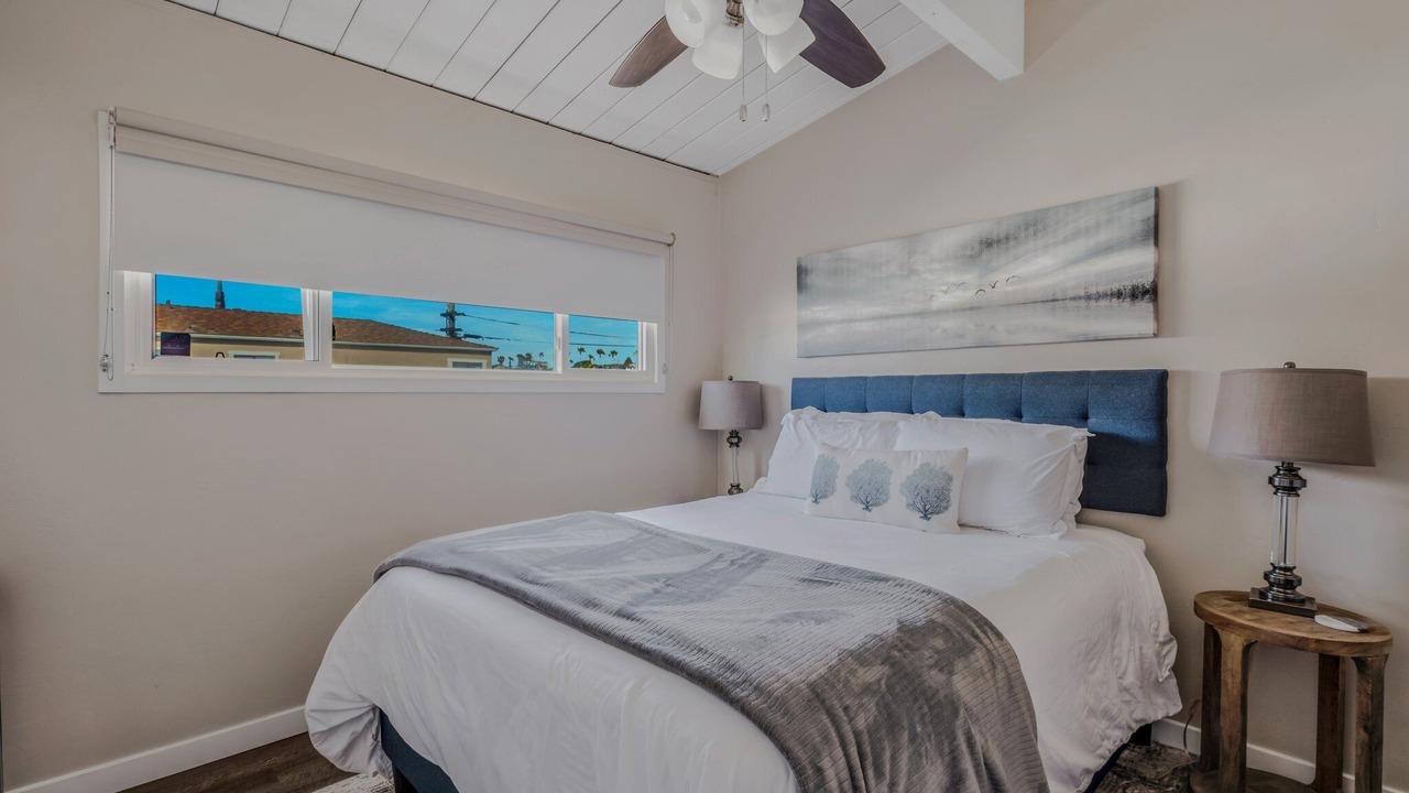 Photo of Bedroom in Ocean Beach