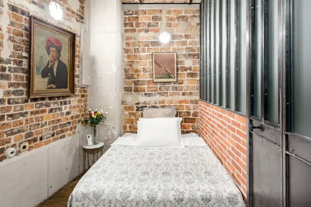 Photo of Bedroom in Notre Dame