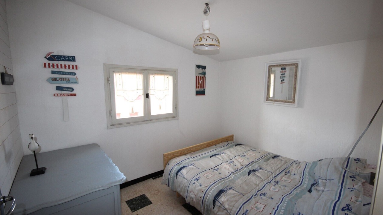 Photo of Bedroom in Portiragnes-Plage