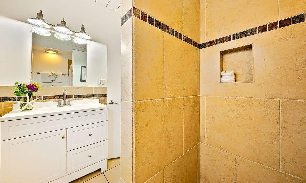 Photo of Bathroom in Ocean Beach