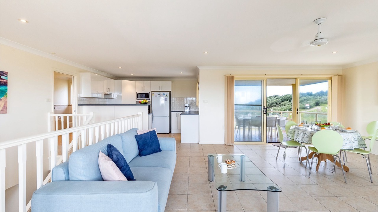 Photo of Livingroom in Anna Bay