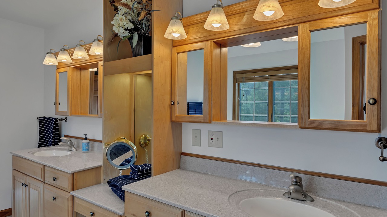 Photo of Bathroom in Diamond Point