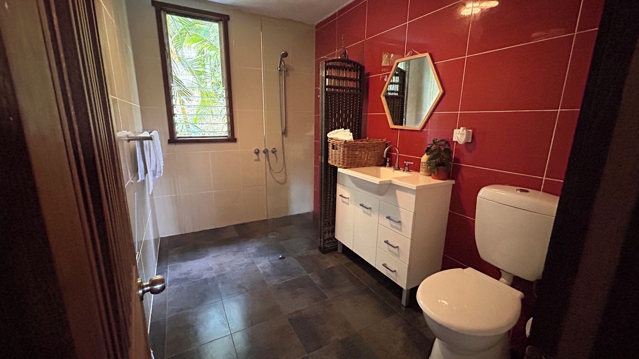 Photo of Bathroom in Blue Knob
