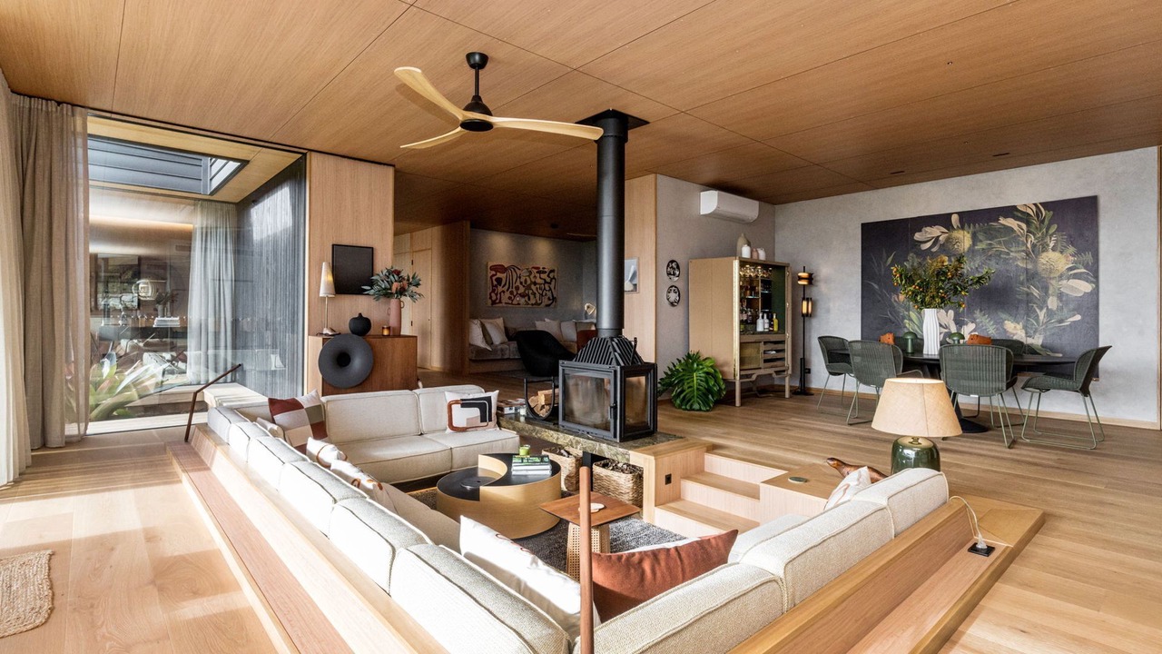 Photo of Livingroom in Eureka