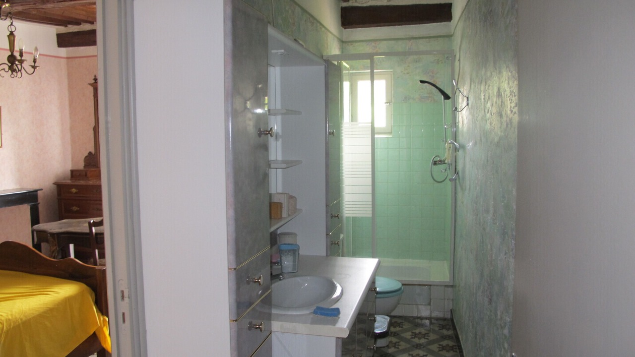 Photo of Bathroom in Saint-Jean-du-Gard