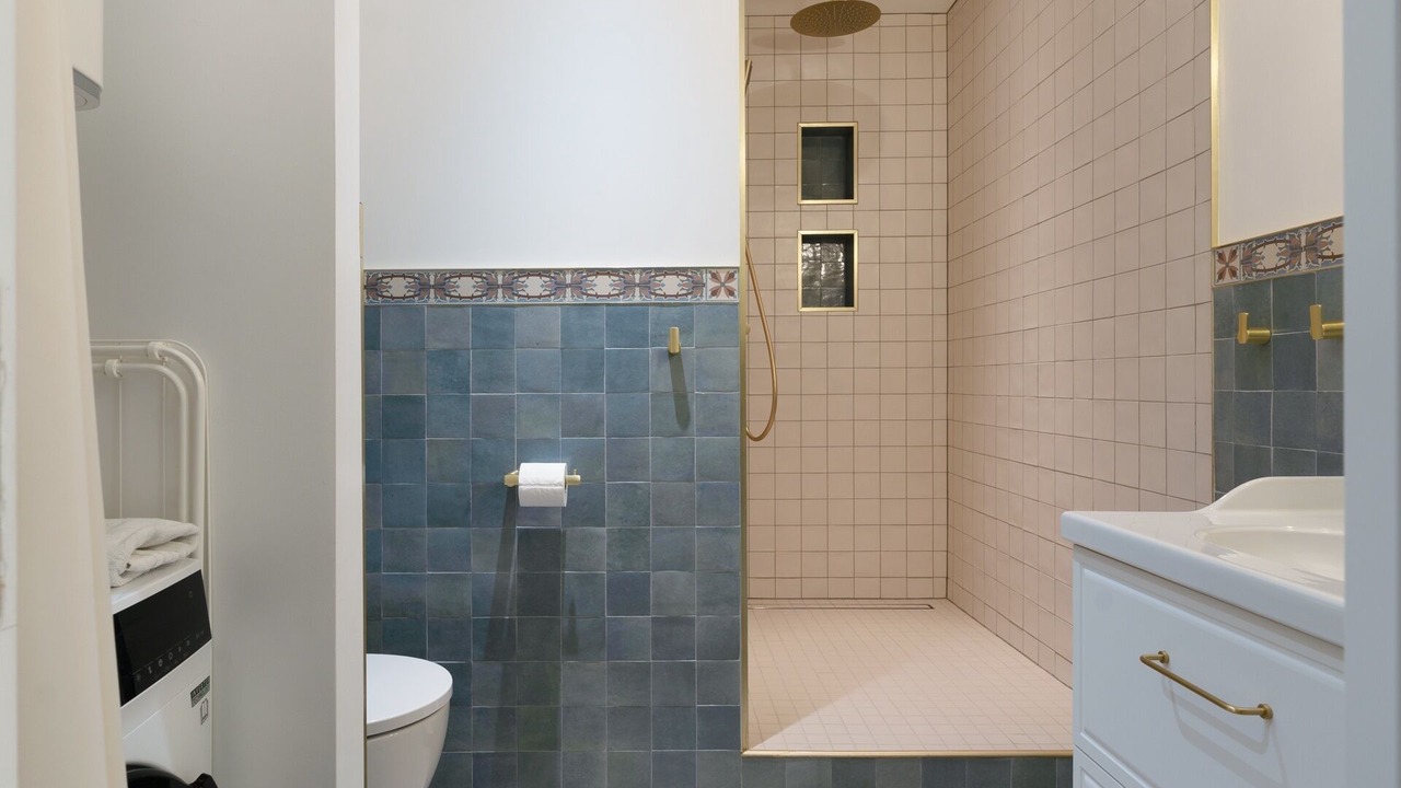 Photo of Bathroom in Saint Nicolas - Charles III - Ville vieille - Trois Maisons - Leopold