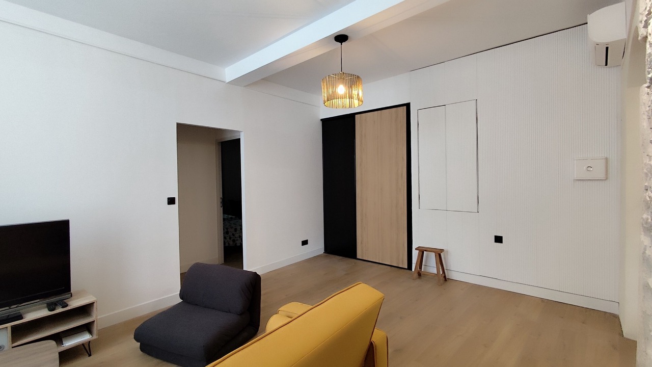 Photo of Livingroom in Faubourg