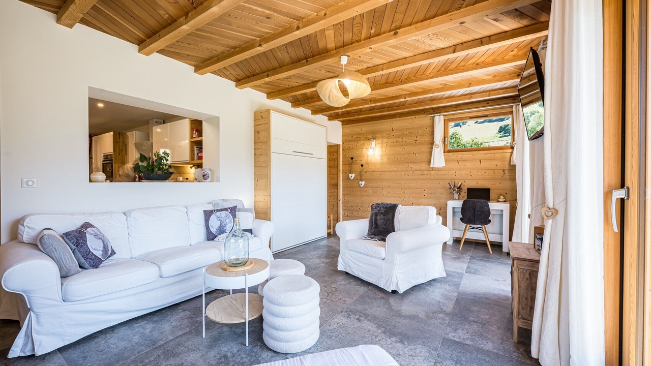 Photo of Livingroom in Albiez-Montrond