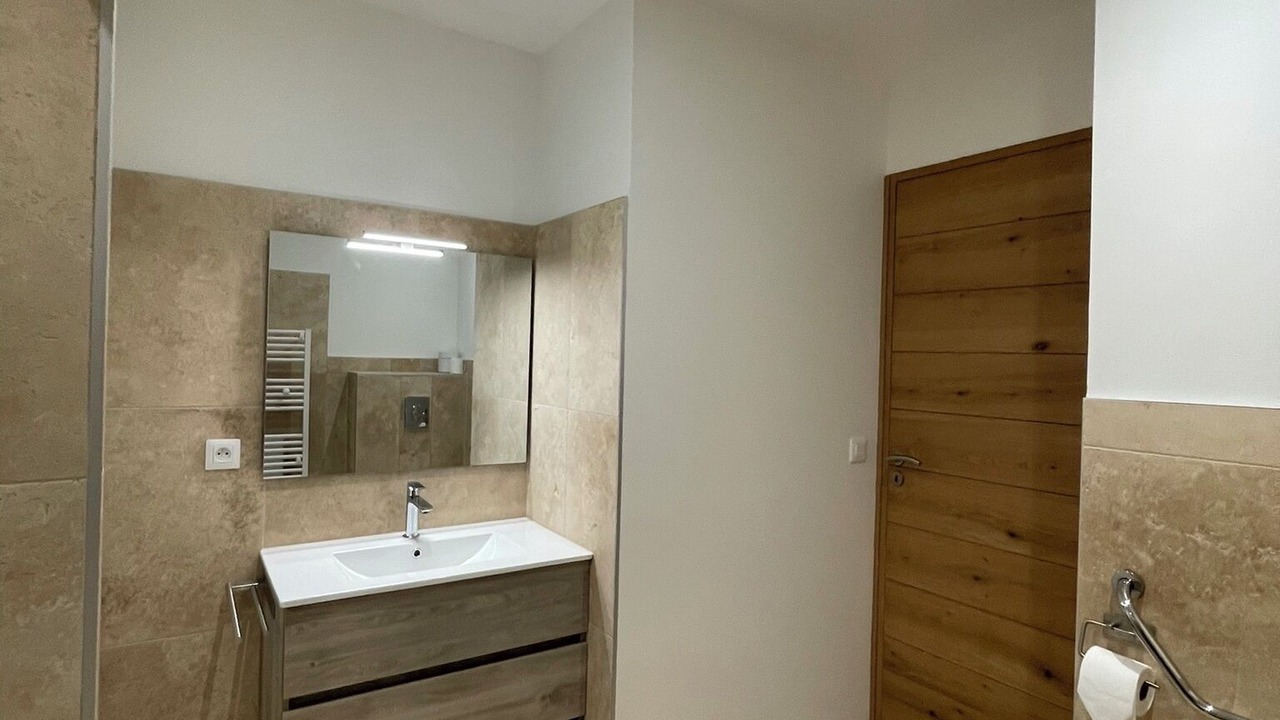 Photo of Bathroom in Frontenas