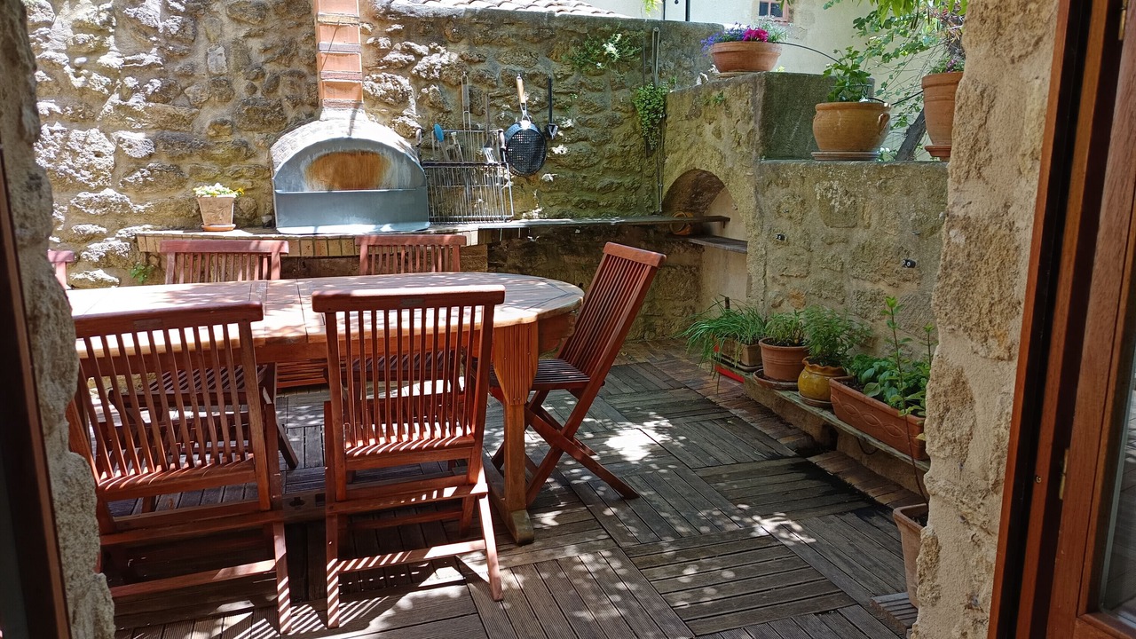 Photo of Outdoor in Grane