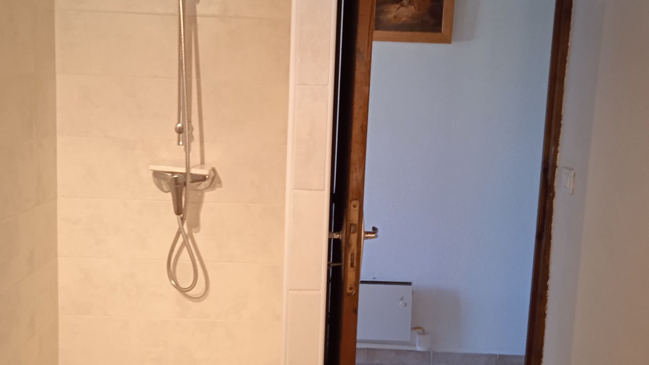 Photo of Bathroom in Saint-Jean-du-Gard