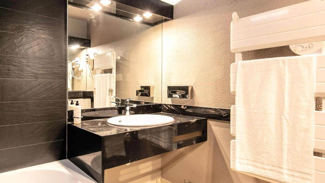 Photo of Bathroom in Mont-de-Lans