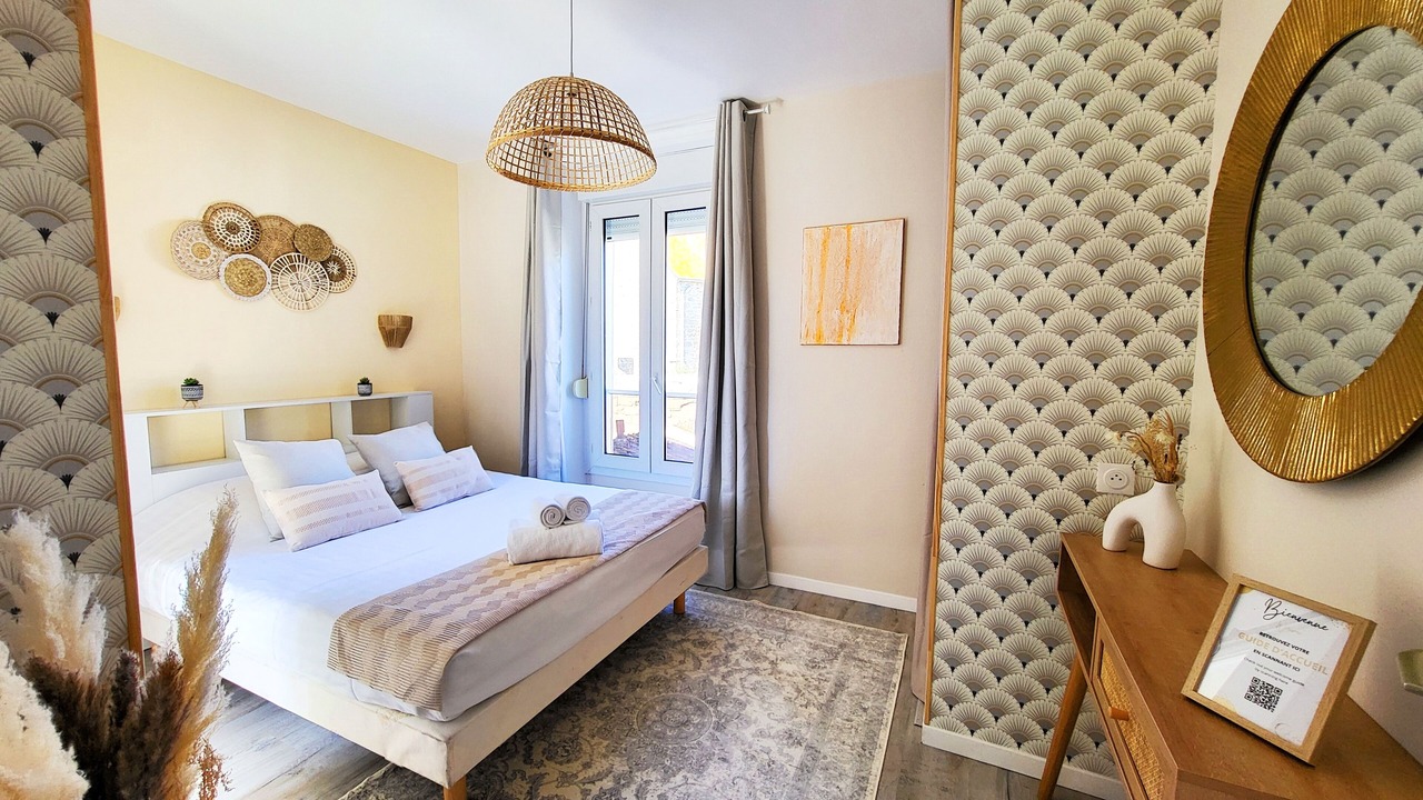 Photo of Bedroom in Courtoisville-Sillon-Moka