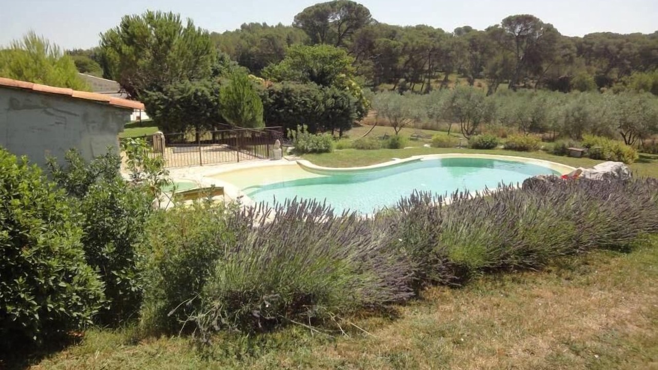 Photo of Outdoor in Vergeze