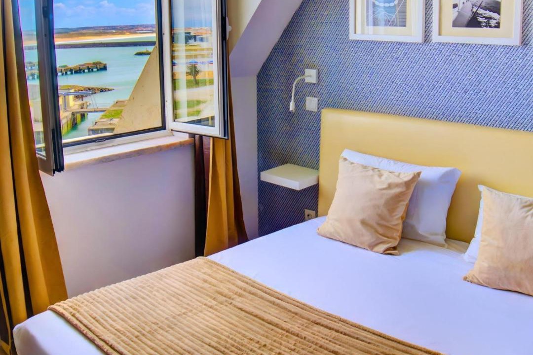 Photo of Bedroom in Peniche