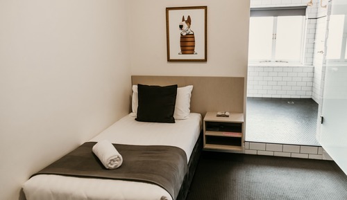Deluxe Single Room