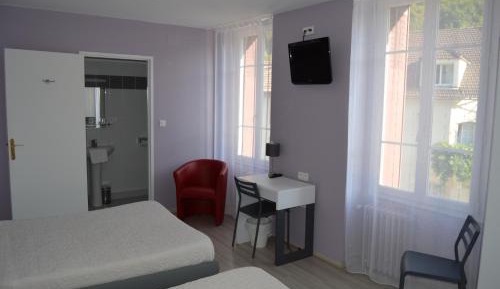 Classic Quadruple Room