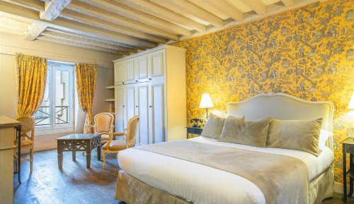 Quadruple Suite