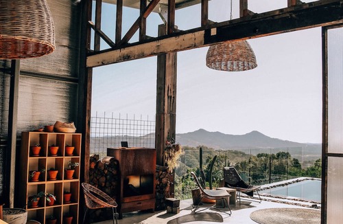 Mullumbimby Creek Bed & Breakfast | Blackbird
