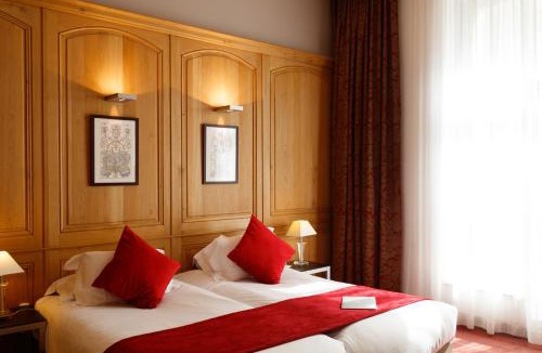 Quartier Vieux Marche-Cathedrale Hotel | Hôtel de Bourgtheroulde, Autograph Collection