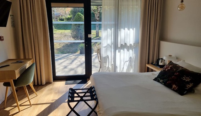 Nina's Hideaway Hotel - Madame's Dream