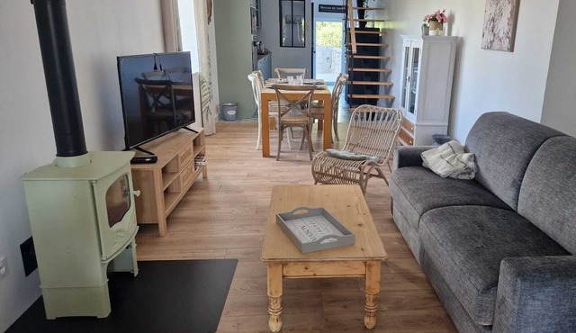 Maison Bohème Avec Bain Nordique. Vélo et Table de Ping-pong. Animaux Bienvenus
