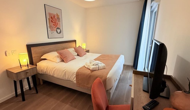 Flat with 1 bedroom and bathroom