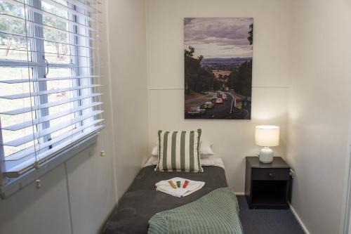Bathurst Goldfields Resort - Conrod Straight, Mount Panorama