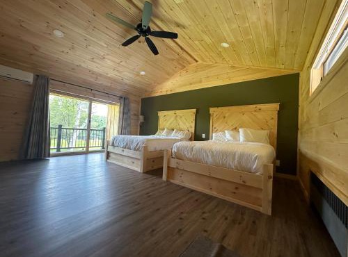The Lodge at Loon Lake